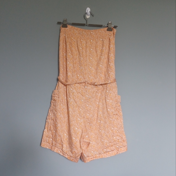 ⚡️SALE⚡️Orange Floral Sleeveless Romper/Tube Top Romper, Size 40 - Picture 4 of 4